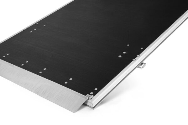Skříňový přívěs Brenderup CD260UBR750 rampa 260x130x150 - Image 5